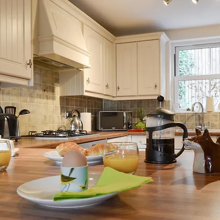 Ferienhaus Rolton House *